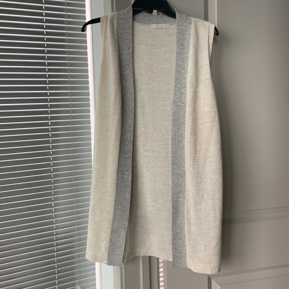Vest sweater